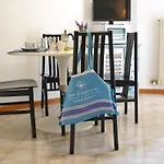 Apartment Magnoliaalmare-beachfront With Spacious Terrace *